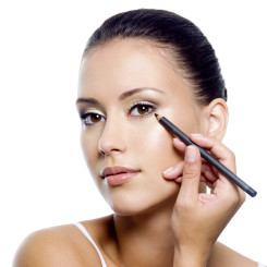Makeup Tips Following Your Blepharoplasty | Florida Makeup Tips Following plastic surgery | Florida